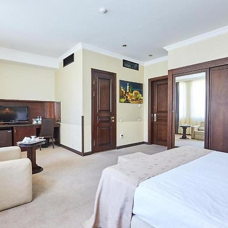 Smith'S Boutique Hotel Baku Exterior photo
