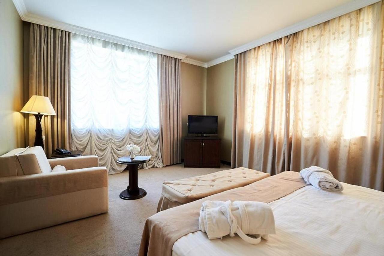 Smith'S Boutique Hotel Baku Exterior photo